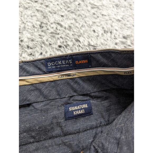 Dockers Pants Men 36x32 Gray Workwear Straight Classiccore Minimalist Preppy - Picture 4 of 10